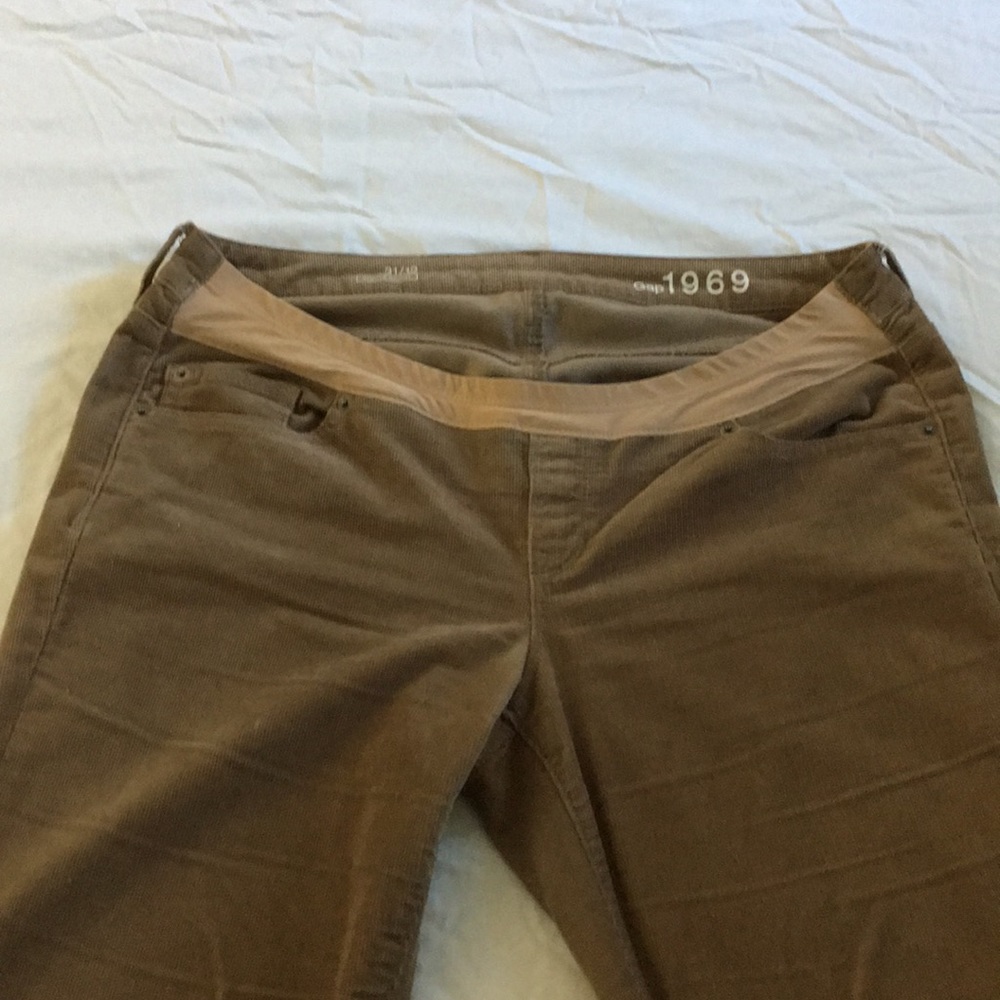 Gap maternity pants